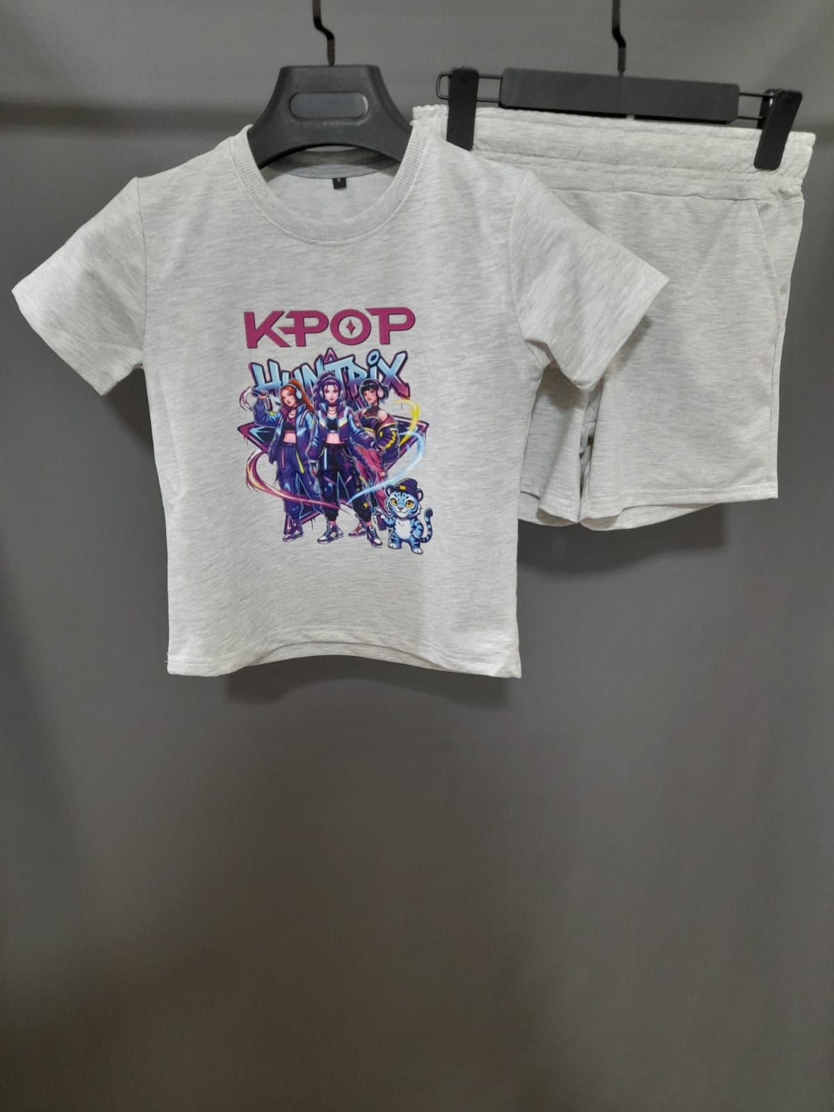 Girls K-Pop 2-Piece Short Set